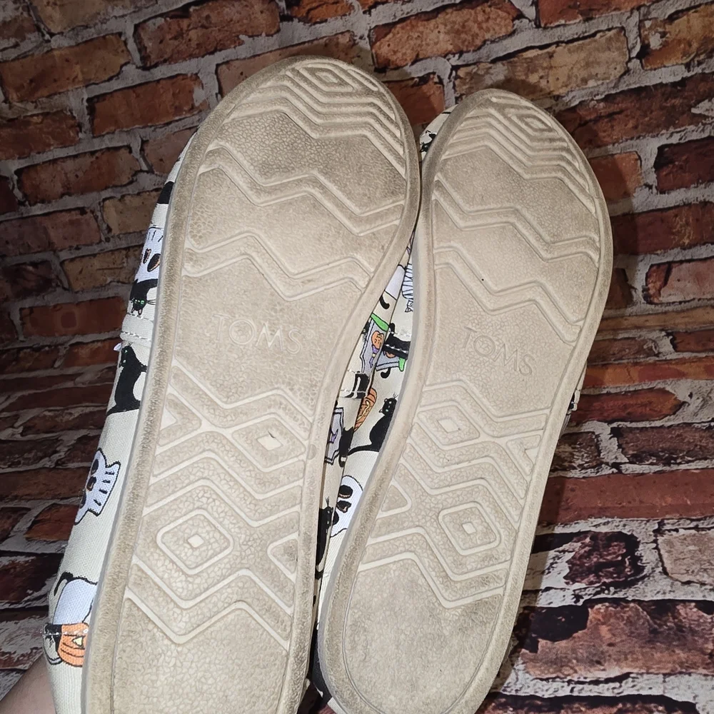 Toms Cream Halloween Slip-Ons